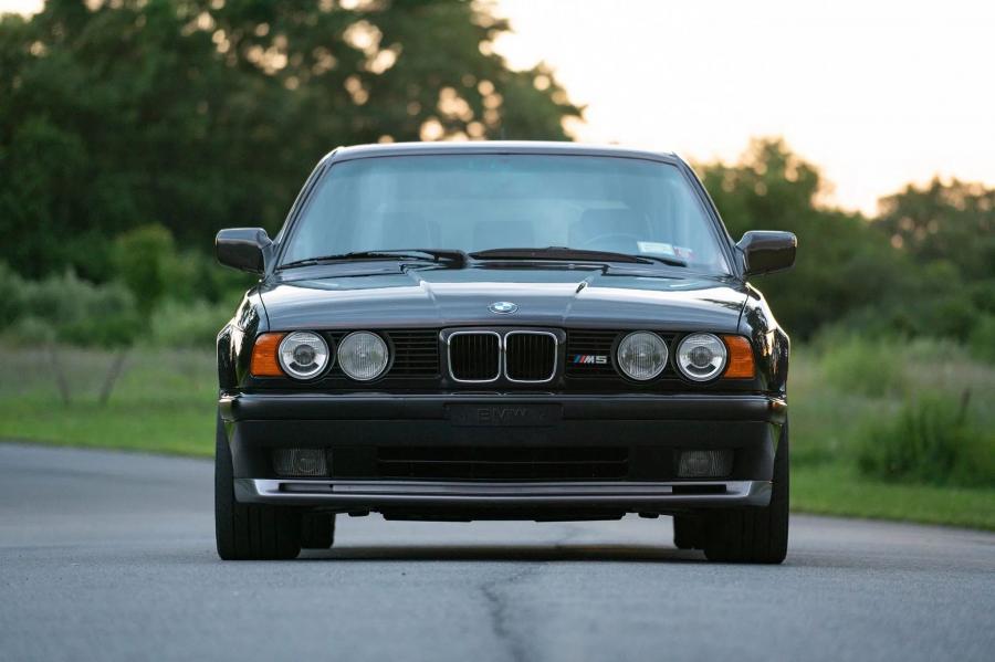  BMW M5 Touring (E34) 1992 года  (EU) (фото 12 из 94)